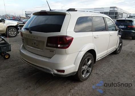 2017 Dodge Journey Crossroad Plus z USA, uszkodzony, nr VIN 3C4PDCGG6HT633575